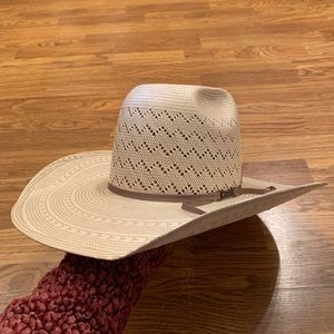 American Hat Co 4 1/4 6200